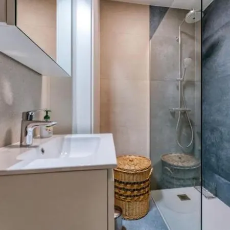 Zeevonk Panoramic Sea View 아파트 웬두이니